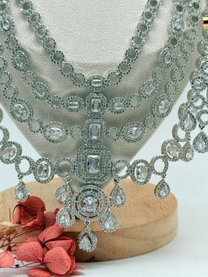 Queen’s Grace AD Necklace Set – Clear / White