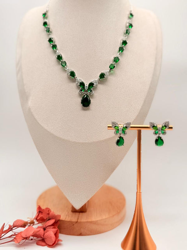 Emerald Wing AD Necklace Set