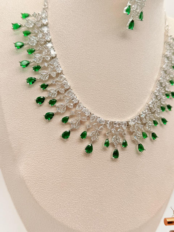 Emerald Crystalfall AD Necklace Set