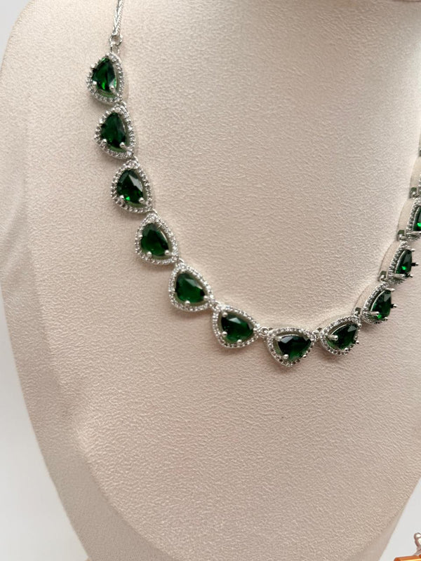 Emerald Dewdrop AD Necklace Set