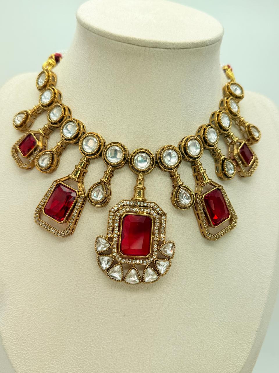 Maroon Majesty – Moissanite Necklace Set