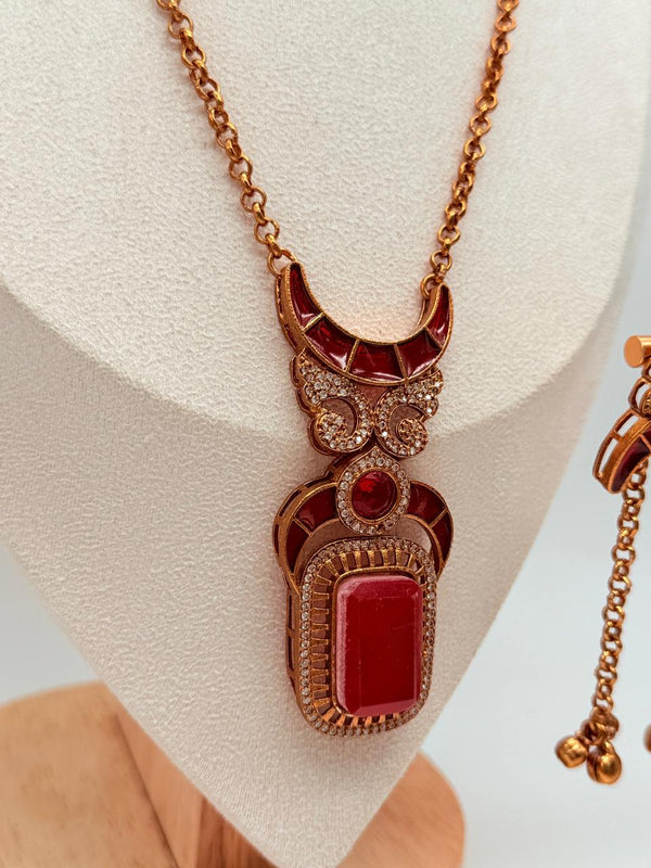 Maroon Crescent Muse Pendant Set