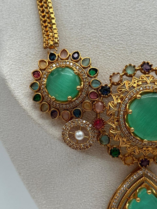 Mint Royal Rosette Pendant Set