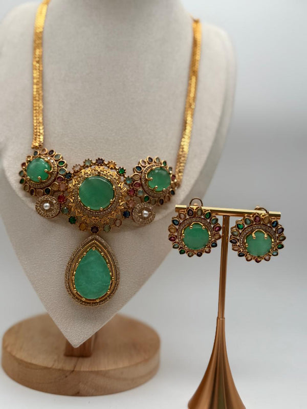 Mint Royal Rosette Pendant Set