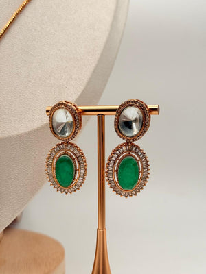 Emerald Aurora Gem Pendant Set