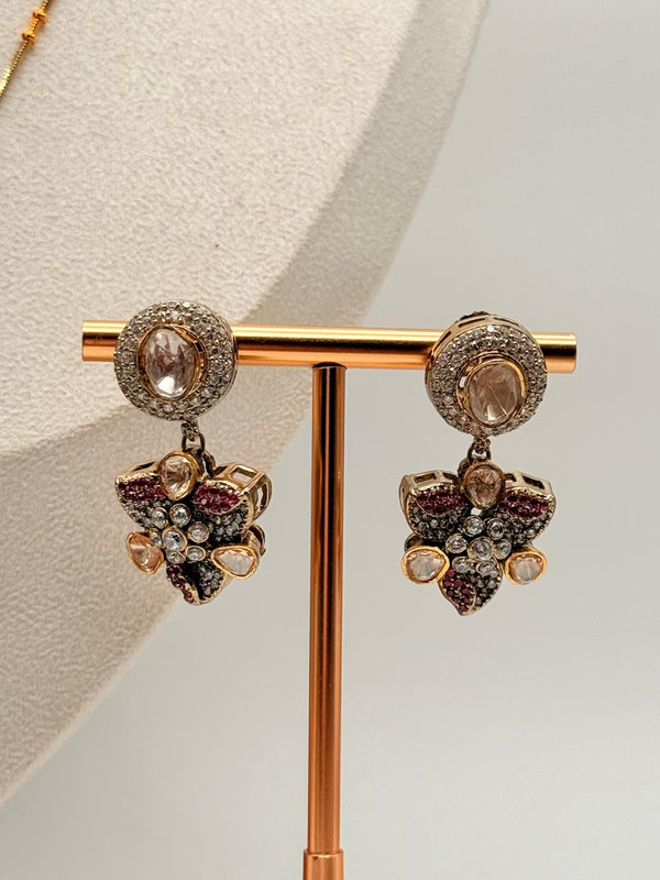 Palette of Petals Pendant Set