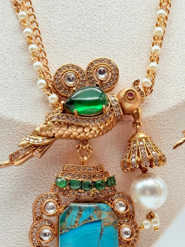 Aureate Avian Muse Pendant Set