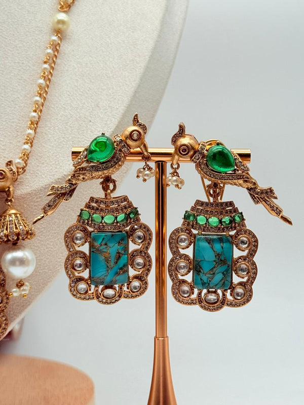 Aureate Avian Muse Pendant Set