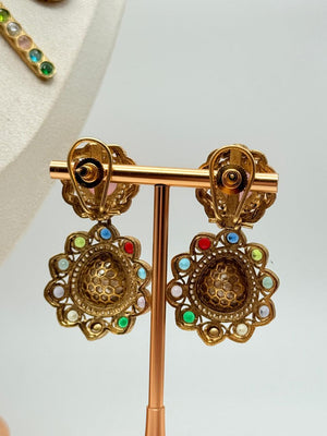 Vintage Jewel Chronicles Necklace Set