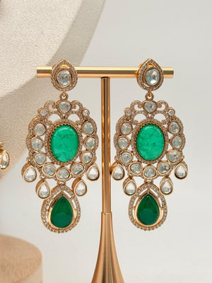 Emerald Élysian Moissanite Pendant Set