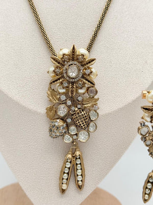 Vintage Crown Blossom Set