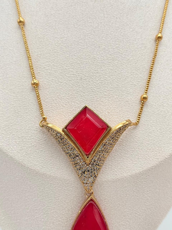 Maroon Prism Pendant Set