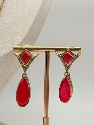 Maroon Prism Pendant Set