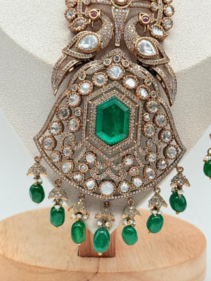 Rajwada Emerald Shringar Set