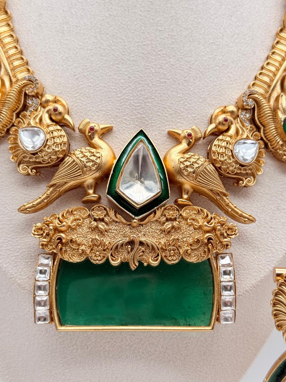 Crown of Emeralds Necklace Set
