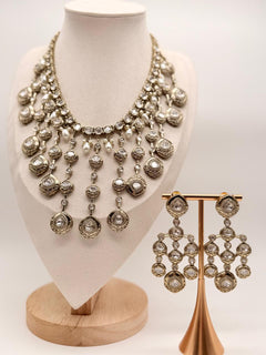 Lumiera Pearl Necklace Set