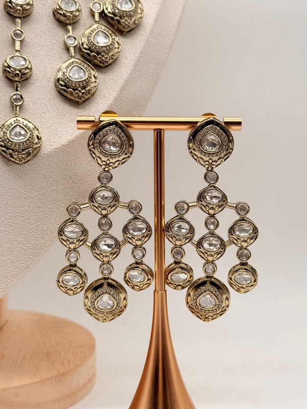 Lumiera Blush Necklace Set