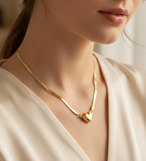 Pull of Love - Magnetic Heart Anti Tarnish Necklace