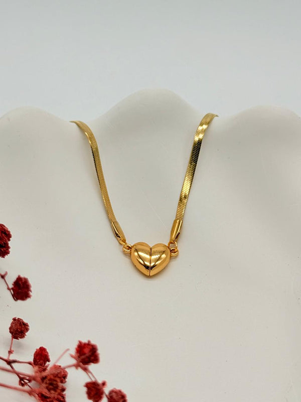 Pull of Love - Magnetic Heart Anti Tarnish Necklace