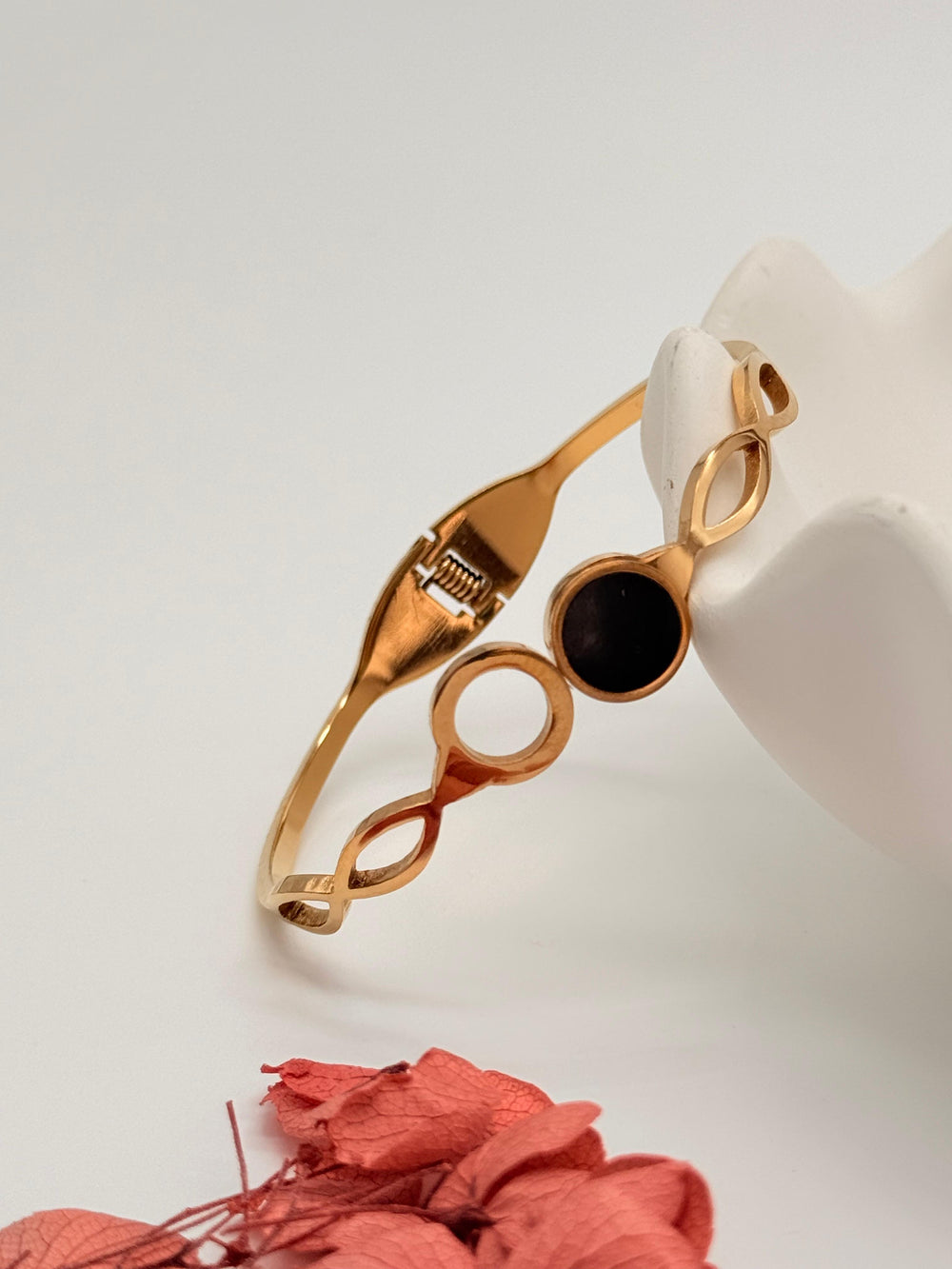 Midnight Loop – Anti Tarnish Bracelet