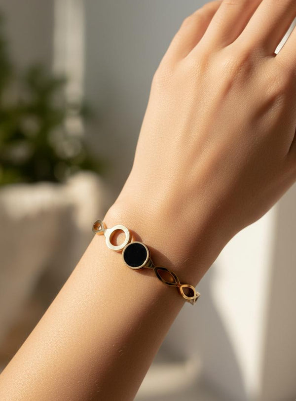 Midnight Loop – Anti Tarnish Bracelet