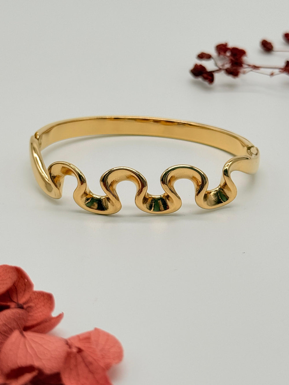 Wave Theory – Anti Tarnish Bracelet