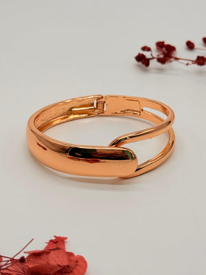 Soft Authority – Anti Tarnish Bracelet