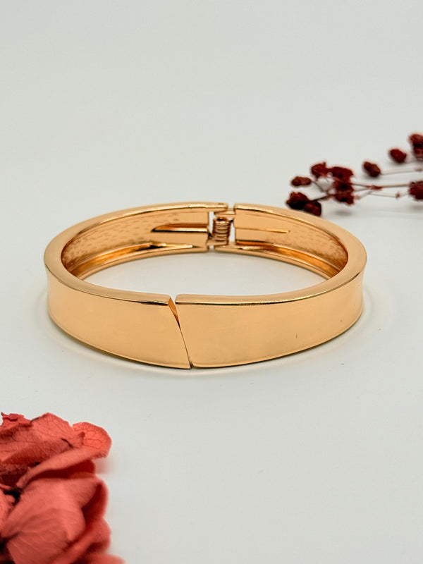Mode: Gold Cuff – Anti Tarnish Bracelet