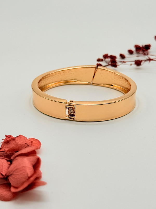 Mode: Gold Cuff – Anti Tarnish Bracelet