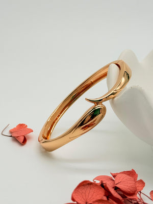 Locked In Luxe – Anti-Tarnish Statement Bracelet