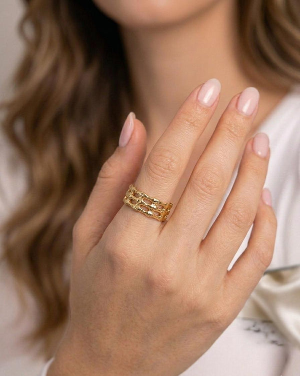 Bold Boundaries –  Anti Tarnish Adjustable Ring