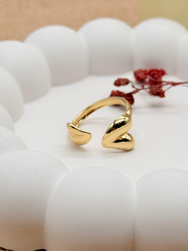 Golden Crush Ring –  Anti Tarnish Adjustable Ring