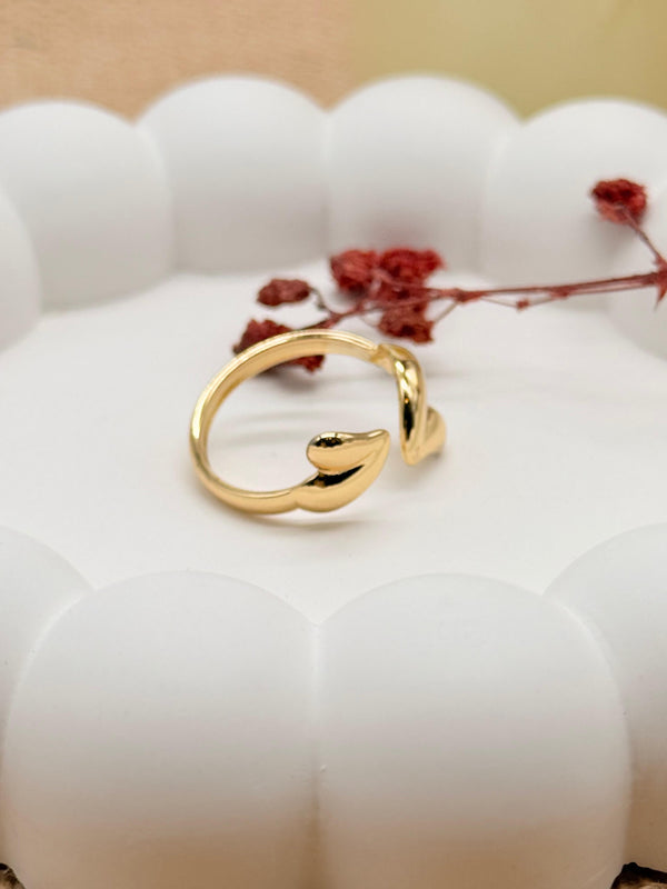 Golden Crush Ring –  Anti Tarnish Adjustable Ring
