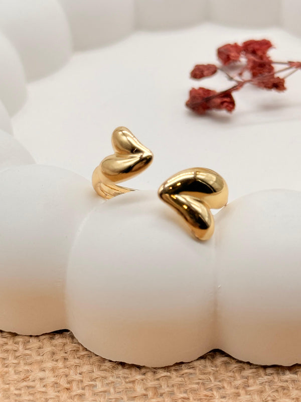 Golden Crush Ring –  Anti Tarnish Adjustable Ring