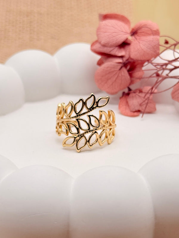 Golden Vine Ring –  Anti Tarnish Adjustable Ring