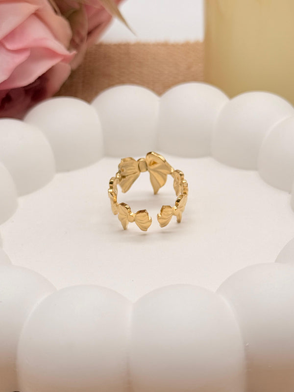 Bow Crush Ring - Anti Tarnish Adjustable Ring