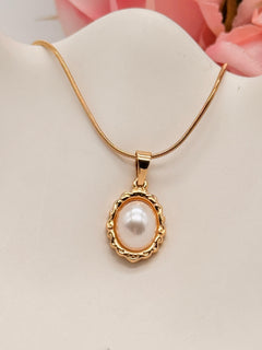 Classic Cutie  — Anti-Tarnish Necklace