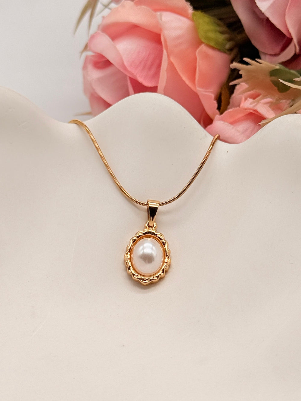 Classic Cutie  — Anti-Tarnish Necklace