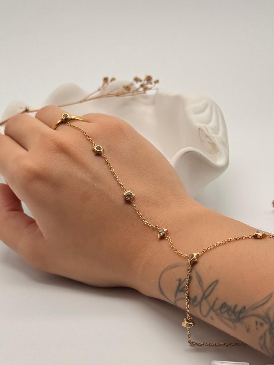 Starlit Noir – Adjustable Anti Tarnish Hand Chain