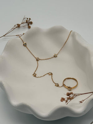 Starlit Noir – Adjustable Anti Tarnish Hand Chain