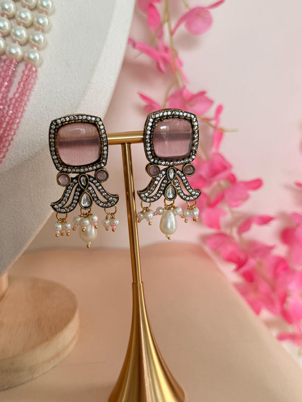 Pink Whisper – Pearl & Beaded Long Mala Set