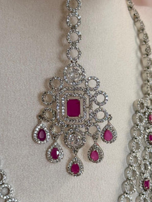 Queen’s Grace Ruby – AD Necklace Set