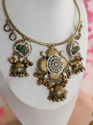 Regal Blossom Pachi Kundan Hasli Set- Green Edition