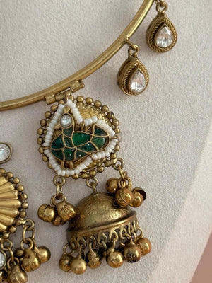 Regal Blossom Pachi Kundan Hasli Set- Green Edition