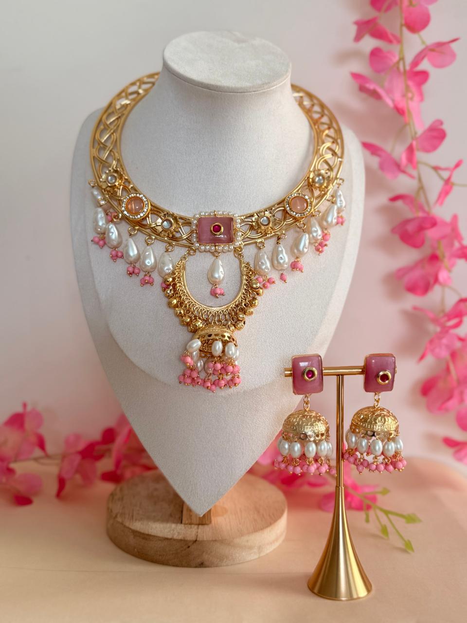 Majestic Glow Hasli Set