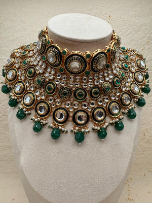 Rajnoor Emerald – Kundan Bridal Set