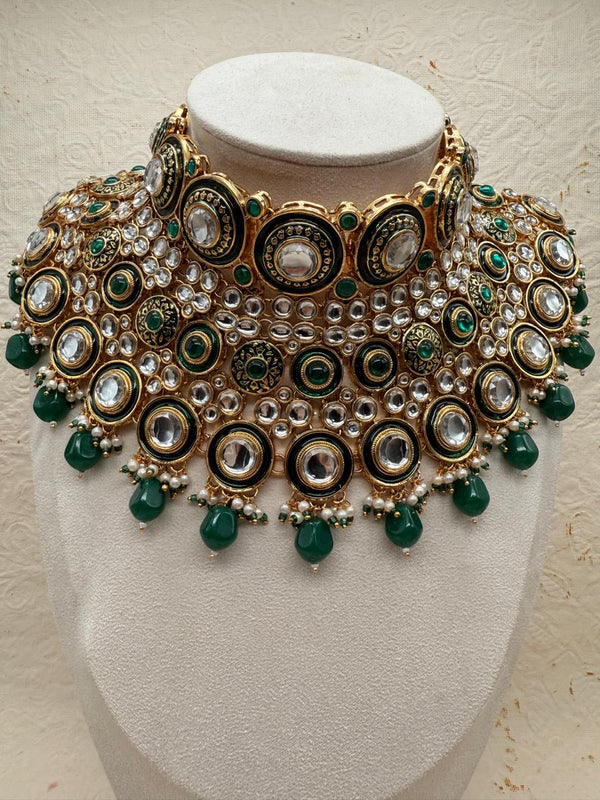 Rajnoor Emerald – Kundan Bridal Set
