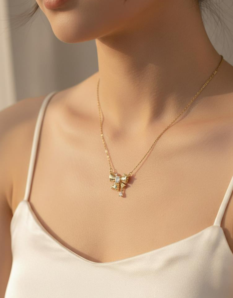 Bowtique Glitz – Anti Tarnish Necklace