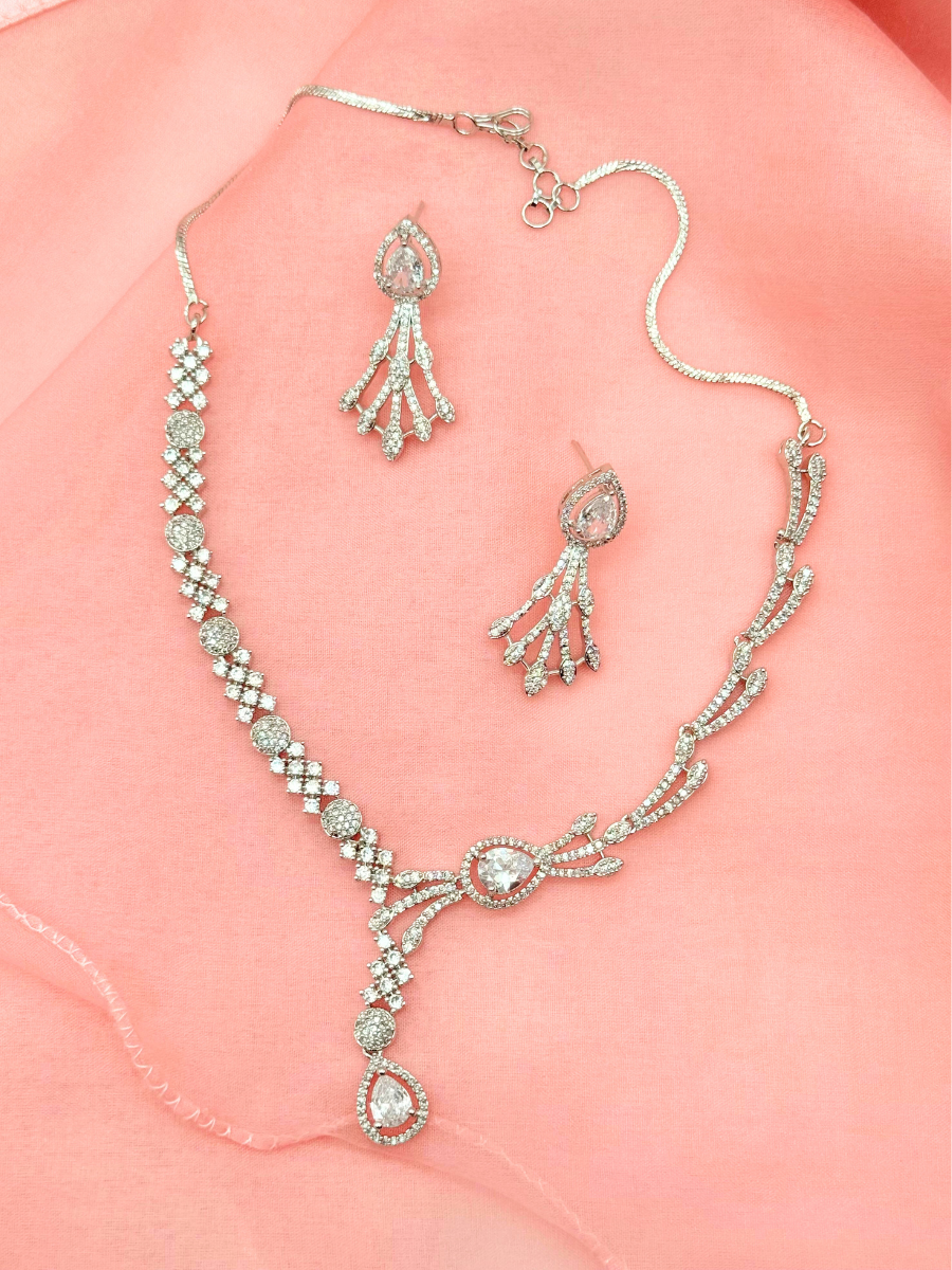 Clear Gleam – American Diamond Necklace Set