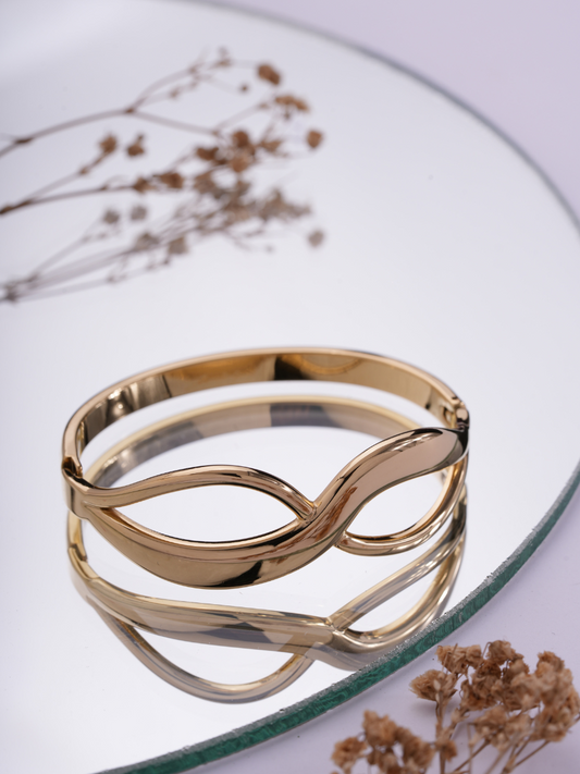 Sway On – Anti Tarnish Bracelet